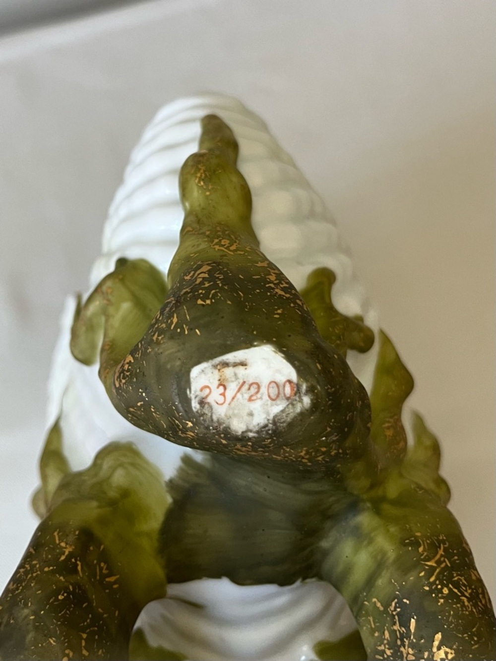 Antique Royal Worcester Porcelain Nautilus Ivory Shell Vase #23/100 - Picture 6 of 6